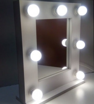 Маленькое гримерное зеркало с подсветкой 50х50 см 7 ламп