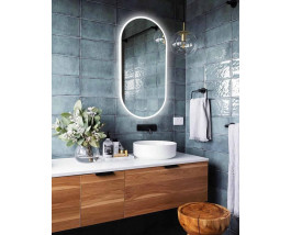 Зеркало в ванную с LED подсветкой Бареджо в форме капсулы
