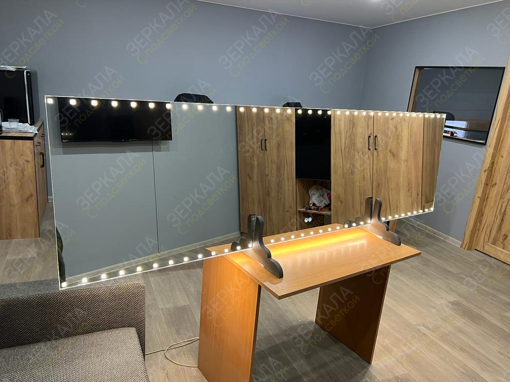 зеркало для ванной комнаты с подсветкой по индивидуальному дизайну