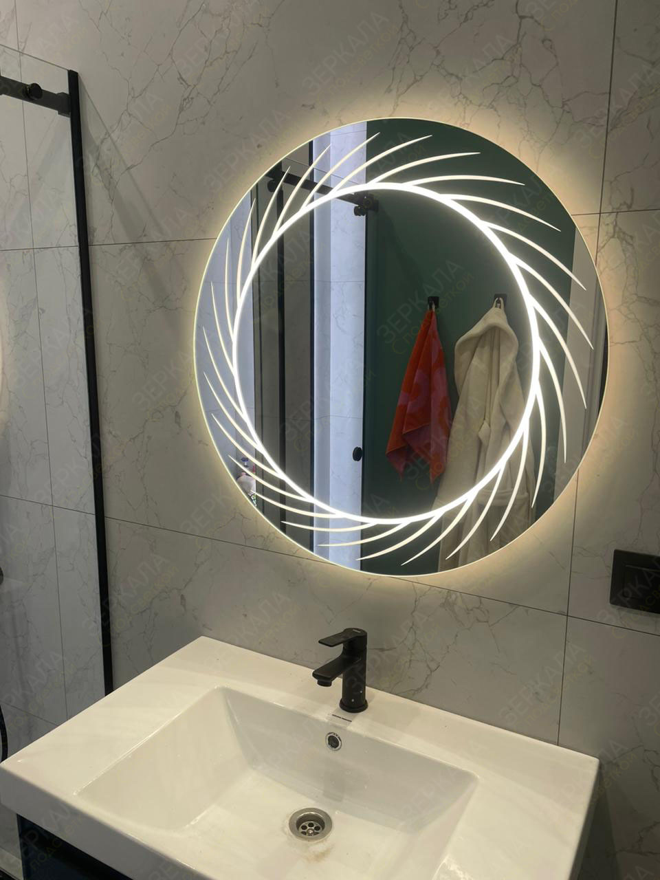 круглое зеркало с дизайнерской подсветкой Лацио
